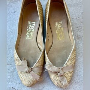 Salvatore Ferragamo ballet flats. Size 6.